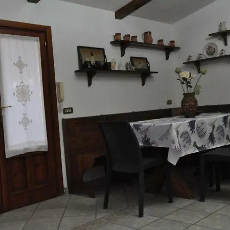 Rosy Fiusco Villa *